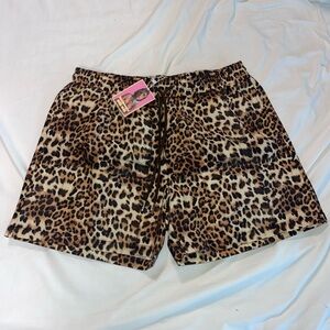 NWT Strawberrymilkmob Men’s Shorts